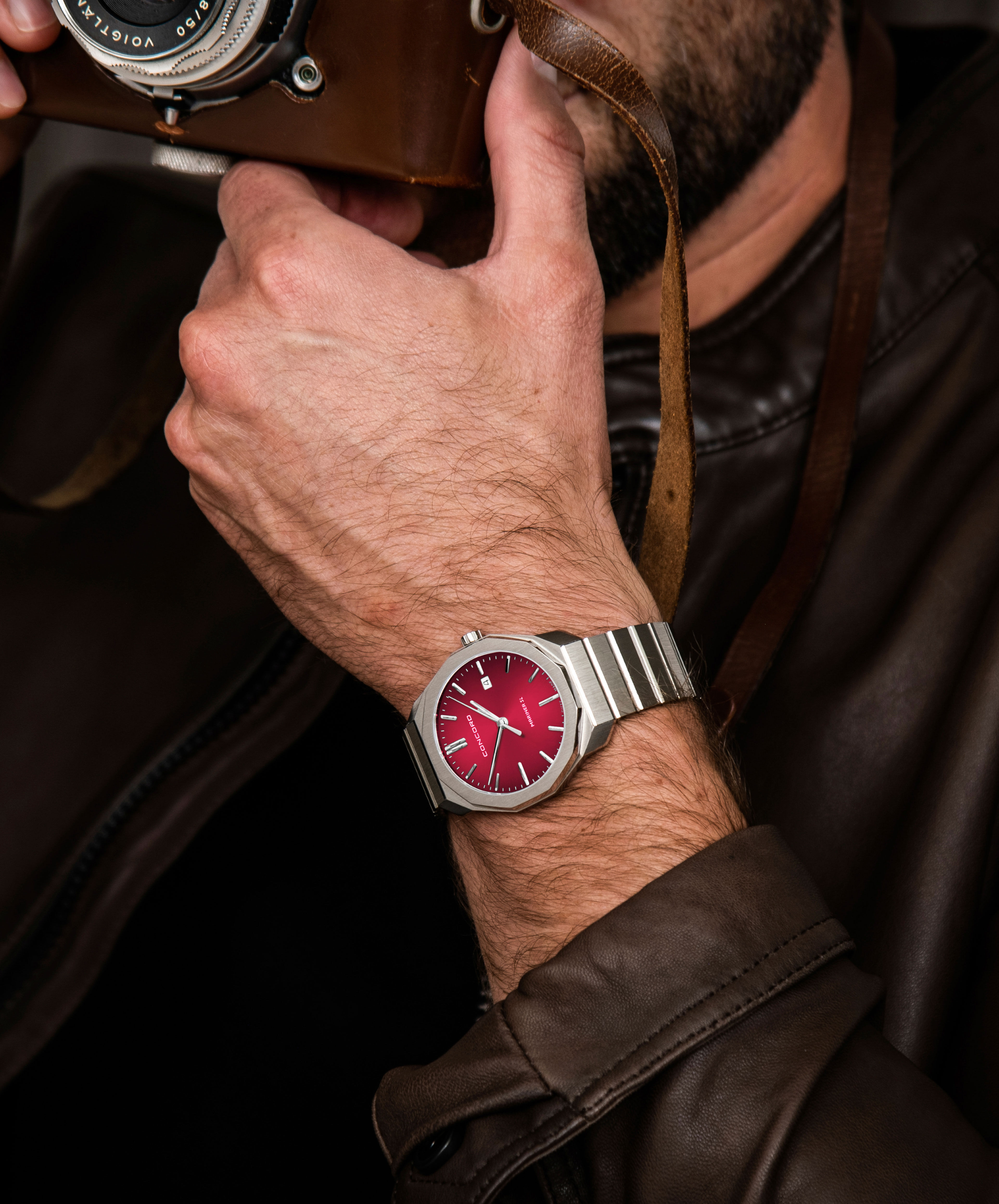 Mariners discount wrist watch
